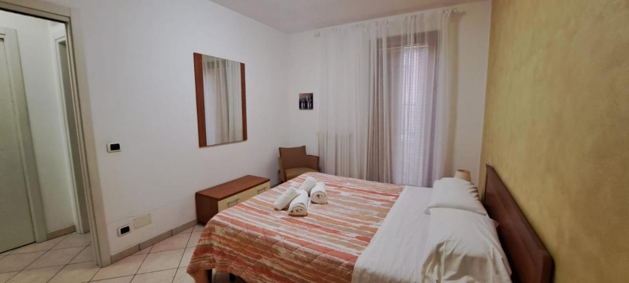 Apartments Tony In Bardolino Exterior foto